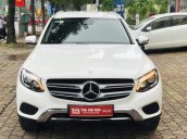 GLC 250 4Matic, sản xuất 2017 bao chất lượng và giá tốt nhất tại thời điểm