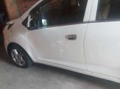 Cần bán Chevrolet Spark năm 2012, màu trắng, nhập khẩu