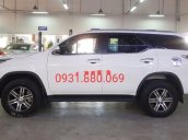 Bán Toyota Fortuner sản xuất 2019, màu trắng giá cạnh tranh