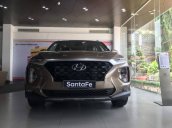 Bán Hyundai Santa Fe năm sản xuất 2019, màu vàng