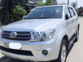 Bán Toyota Fortuner sản xuất 2010, màu bạc, số sàn 