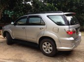 Bán Toyota Fortuner đời 2009, màu bạc chính chủ, 450tr