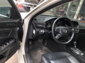 Bán Mercedes E250 CGI 1.8AT 2011, màu trắng, giá tốt