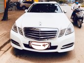 Bán Mercedes E250 CGI 1.8AT 2011, màu trắng, giá tốt