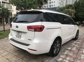 Xe Kia Sedona 2.2 số tự động máy dầu SX năm 2017, 880 triệu