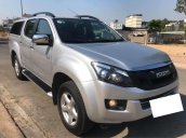 Bán Isuzu Dmax đời 2016, màu bạc, số sàn, giá tốt