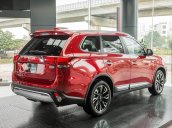 Mitsubishi Outlander 2.0 CVT Premium Full option giá cực tốt, xe êm, dáng đẹp