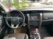 Toyota Fortuner 2.4AT - giao xe tận nhà, vay ngân hàng lãi suất tốt