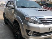 Cần bán lại xe Toyota Fortuner sản xuất năm 2015 còn mới