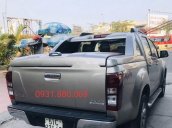 Bán Isuzu Dmax đời 2016, màu vàng, nhập khẩu 