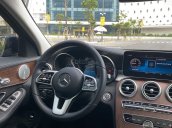 Xe chính chủ bán Mercedes C200 Exclusive 2020 xanh cavansite siêu hot, xe siêu lướt, giá siêu tốt