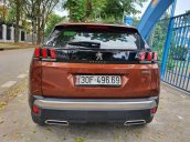 Xe Peugeot 3008 sản xuất năm 2018, màu vàng