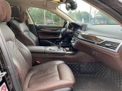 Bán xe BMW 740Li sản xuất năm 2015, đẹp và sang trọng