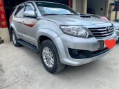 Cần bán Toyota Fortuner đăng ký lần đầu 2013, màu bạc, còn mới, giá tốt 645 triệu đồng