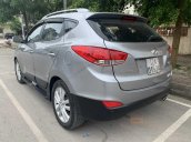 Bán ô tô Hyundai Tucson đăng ký lần đầu 2010, màu Xám (ghi) xe nhập, giá chỉ 468 triệu đồng