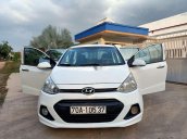 Cần bán xe Hyundai Grand i10 năm sản xuất 2016, nhập khẩu