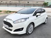 Bán Ford Fiesta năm sản xuất 2017, màu trắng, giá chỉ 435 triệu