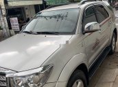 Cần bán xe Toyota Fortuner sản xuất năm 2010, 445tr