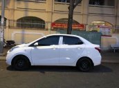 Cần bán xe Hyundai Grand i10 năm sản xuất 2019, màu trắng còn mới