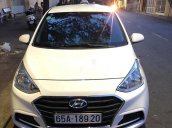 Cần bán xe Hyundai Grand i10 năm sản xuất 2019, màu trắng còn mới