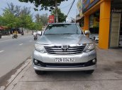 Bán Toyota Fortuner năm sản xuất 2012, màu bạc