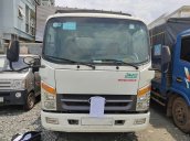 Bán xe tải thùng kín Isuzu, sản xuất 2017 Việt Nam, tải trọng 2,1 tấn giá 350tr
