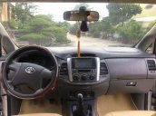 Bán xe Toyota Innova 2.0E đời 2013, màu bạc, giá chỉ 438 triệu