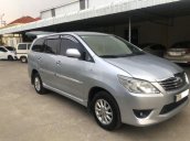 Bán xe Toyota Innova 2.0E đời 2013, màu bạc, giá chỉ 438 triệu