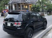 Bán Toyota Fortuner đời 2016, màu đen số tự động, 638tr