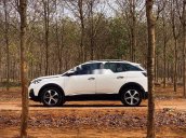 Bán xe Peugeot 3008 đời 2019, màu trắng chính chủ giá cạnh tranh