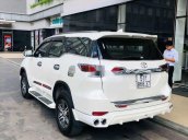 Cần bán lại xe Toyota Fortuner sản xuất năm 2017, màu trắng, nhập khẩu