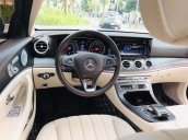 Mercedes Benz E 250_Model 2019, siêu lướt hơn 2v km thôi ạ, sơn zin cả xe, đã check hãng rất kỹ