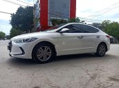 Cần bán Hyundai Elantra 1.6AT năm 2017, màu trắng số tự động