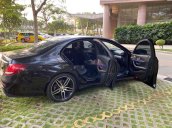 Cần bán lại xe Mercedes E300 2016, màu đen, nhập khẩu nguyên chiếc ít sử dụng