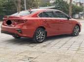 Cần bán Kia Cerato đời 2019, màu đỏ