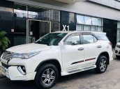 Cần bán lại xe Toyota Fortuner sản xuất năm 2017, màu trắng, nhập khẩu