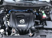 Bán Mazda 2 2017, màu đen số tự động, 440 triệu