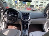 Cần bán lại xe Hyundai Accent năm 2016, màu trắng, nhập khẩu  