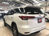 Bán xe Toyota Fortuner đời 2017, màu trắng  