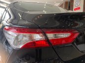 Bán Toyota Camry 2.0G sản xuất năm 2020, màu đen, xe nhập