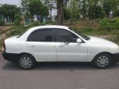 Cần bán xe Daewoo Lanos năm sản xuất 2002, màu trắng