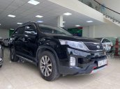 Bán xe Kia Sorento năm 2015, màu đen, chính chủ