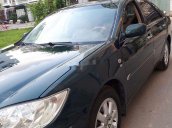 Cần bán xe Toyota Camry năm sản xuất 2003, màu xanh dưa