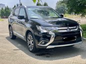 Cần bán xe Mitsubishi Outlander Premium 2.0 đời 2016, xe nhập còn mới giá cạnh tranh