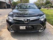 Cần bán gấp Toyota Camry sản xuất năm 2016, 695 triệu