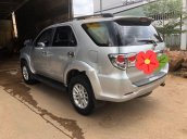 Cần bán xe Toyota Fortuner năm sản xuất 2012, 556 triệu