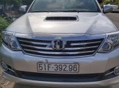 Bán Toyota Fortuner đời 2016, màu bạc, xe nhập  