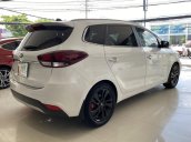 Bán Kia Rondo 2017 tự động Form mới màu trắng biển Sài Gòn, xe cực đẹp