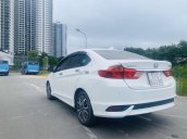 Bán Honda City đời 2018, màu trắng, số tự động