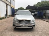 Gia đình thừa xe Toyota Innova 2.0E 2016 muốn để lại